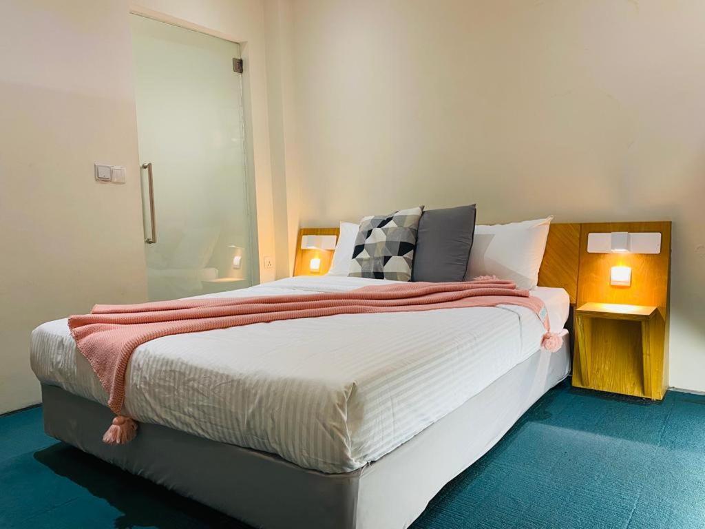 The Assembly Place, A Co-Living At Mayo Hotell Singapore Eksteriør bilde